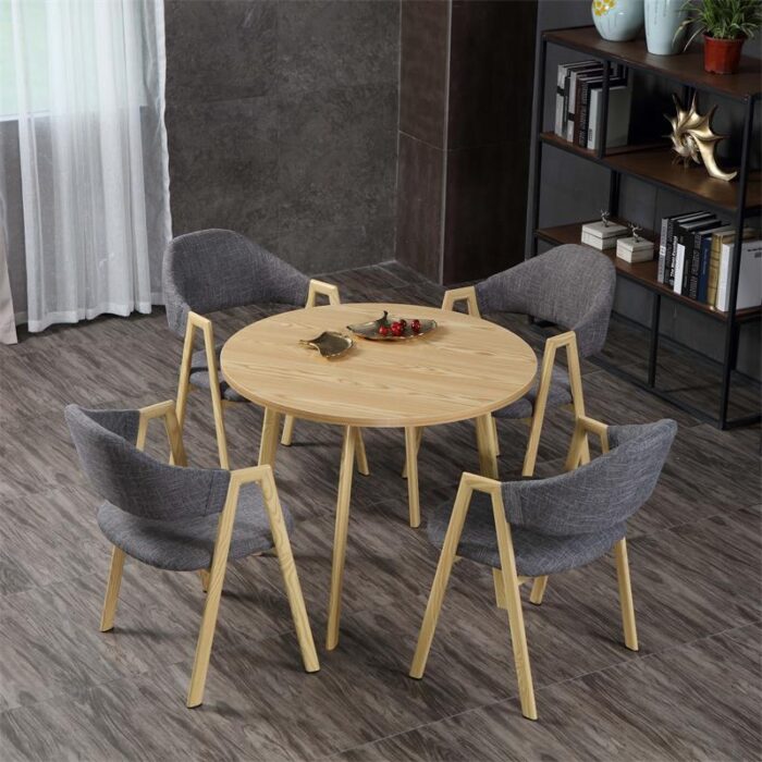 Table à manger avec 4 chaises - Image 2