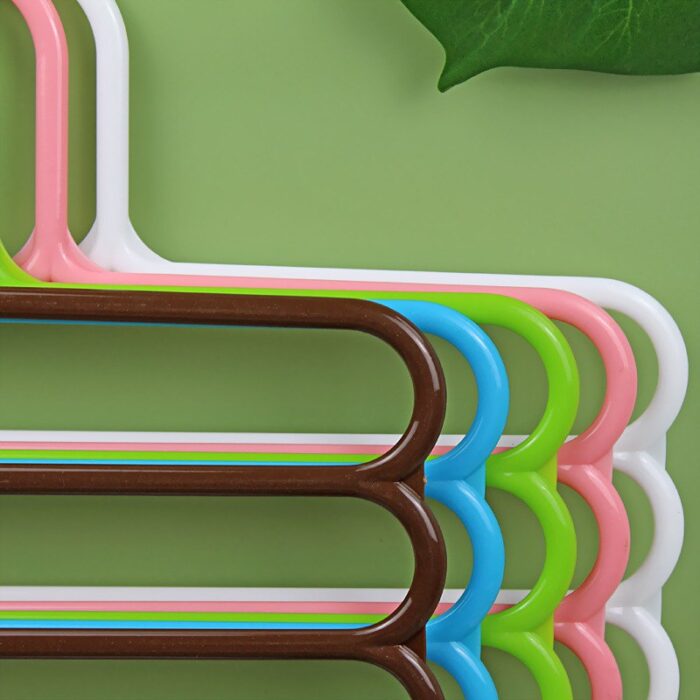 Porte-pantalon multifonctionnel à cinq couches en plastique - Image 4
